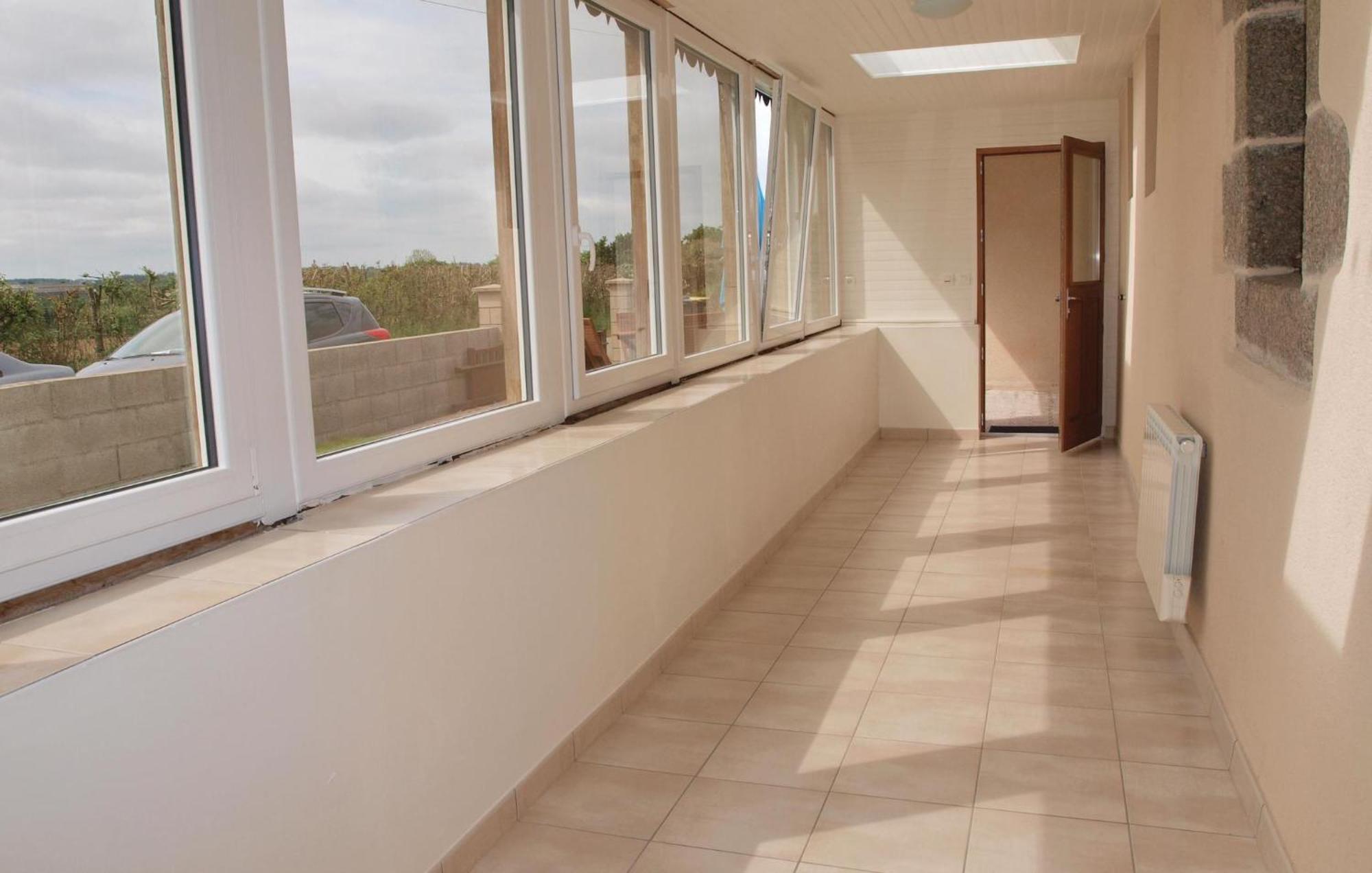 2 Bedroom Awesome Home In Mantallot Exterior foto
